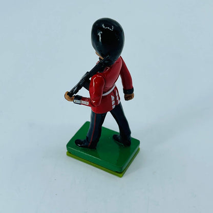 RARE 1988 Walt Disney Word Vintage British Guard Toy Metal Soldier SB5