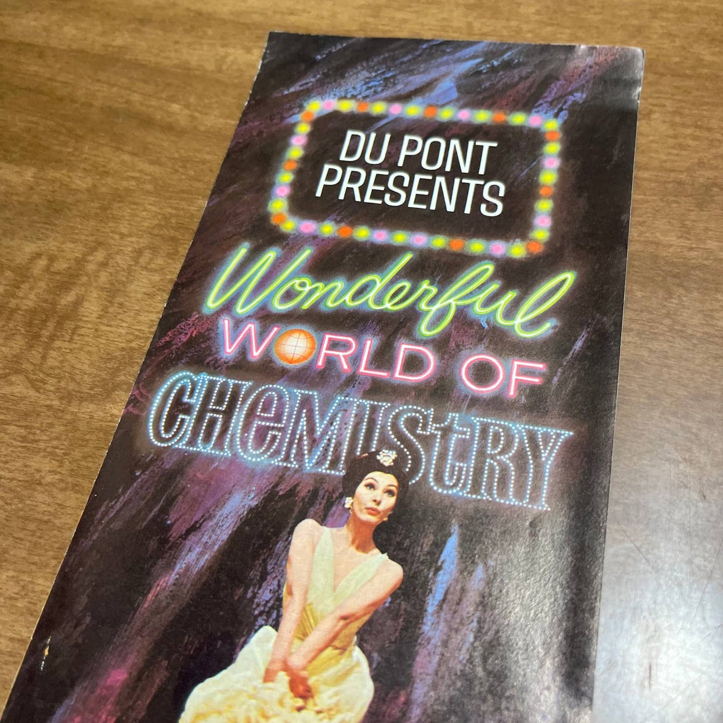 1965 New York World’s Fair DuPont  Wonderful World of Chemistry Brochure A7