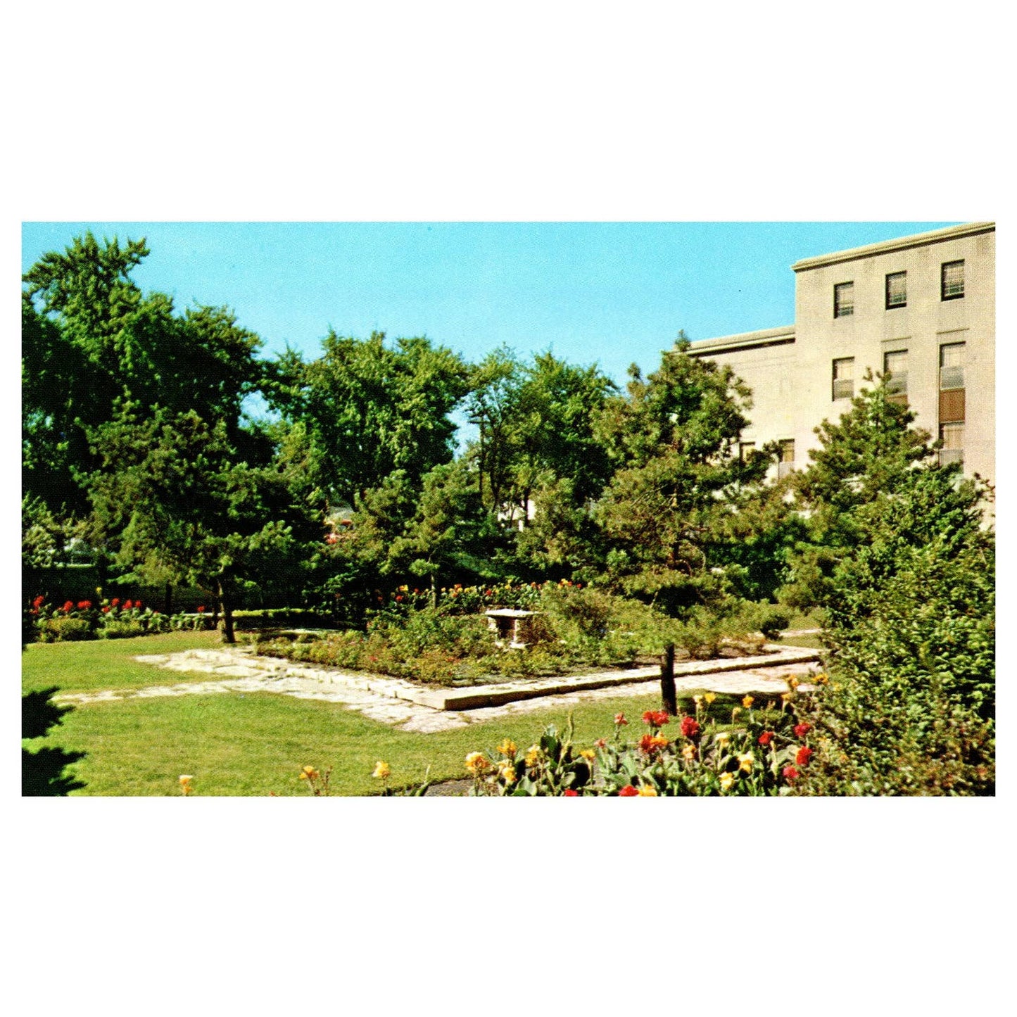 Vintage Postcard - Sunken Garden, City Hall - Hammond Indiana AD9