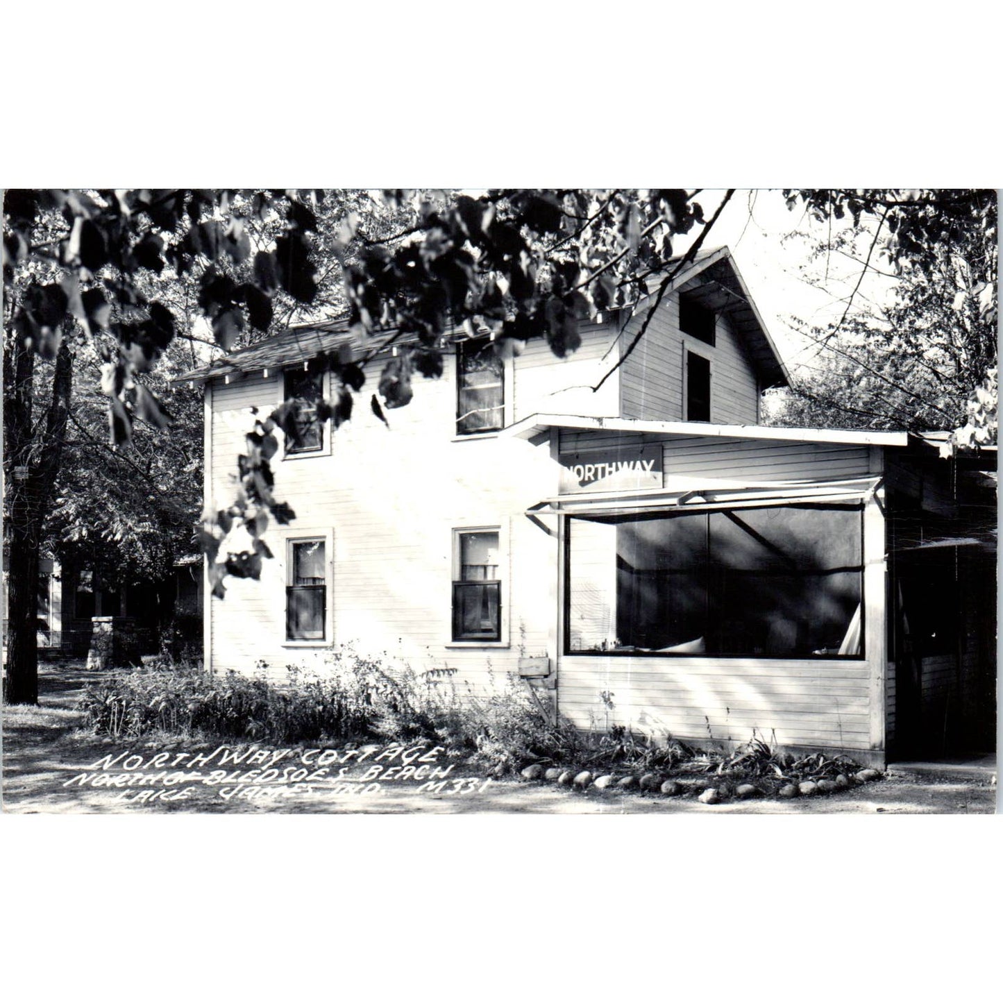 Northway Cottage Bledsoe's Beach Lake James IN 1950s Original Postcard TK1-P12
