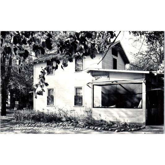 Northway Cottage Bledsoe's Beach Lake James IN 1950s Original Postcard TK1-P12