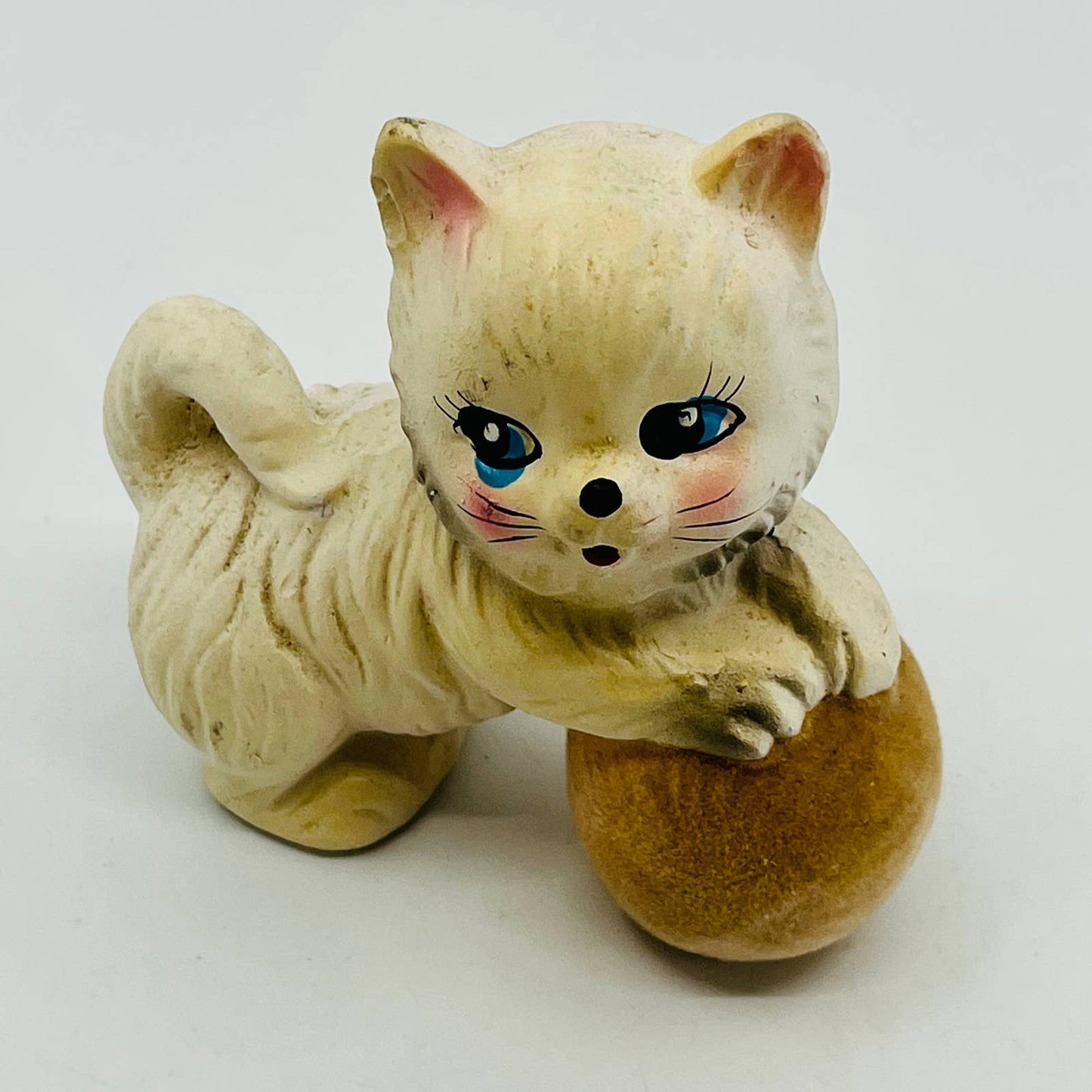 Vtg 1950s Chadwick Hand Painted Ceramic Cat Kitten Flocked Yarn Figurine 4" TC2