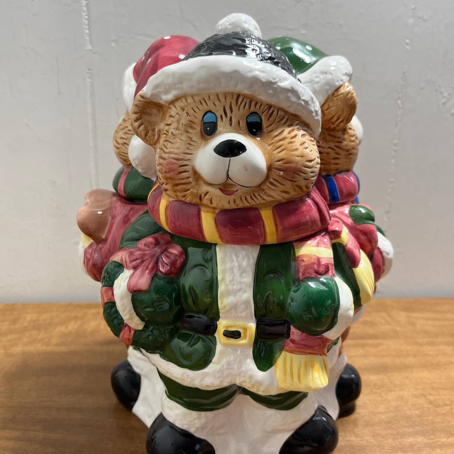 Vintage Everyday Gibson Three Teddy Bear Christmas Holiday 10” Cookie Jar TA6