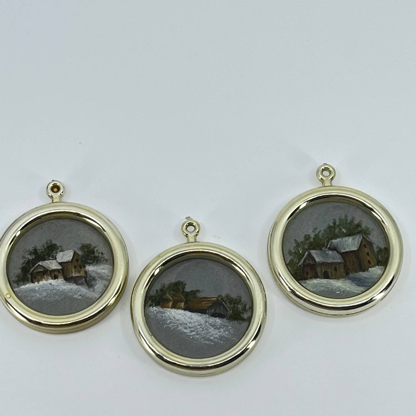 VTG Miniature Winter Farmhouse Painting Set of 3 SD2