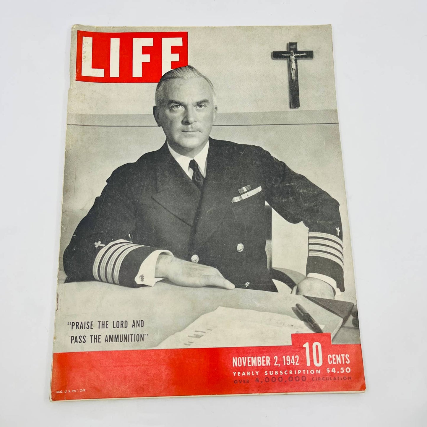 Life Magazine, Nov 2, 1942, WWII, Navy dive bombing, USS Iowa TD8