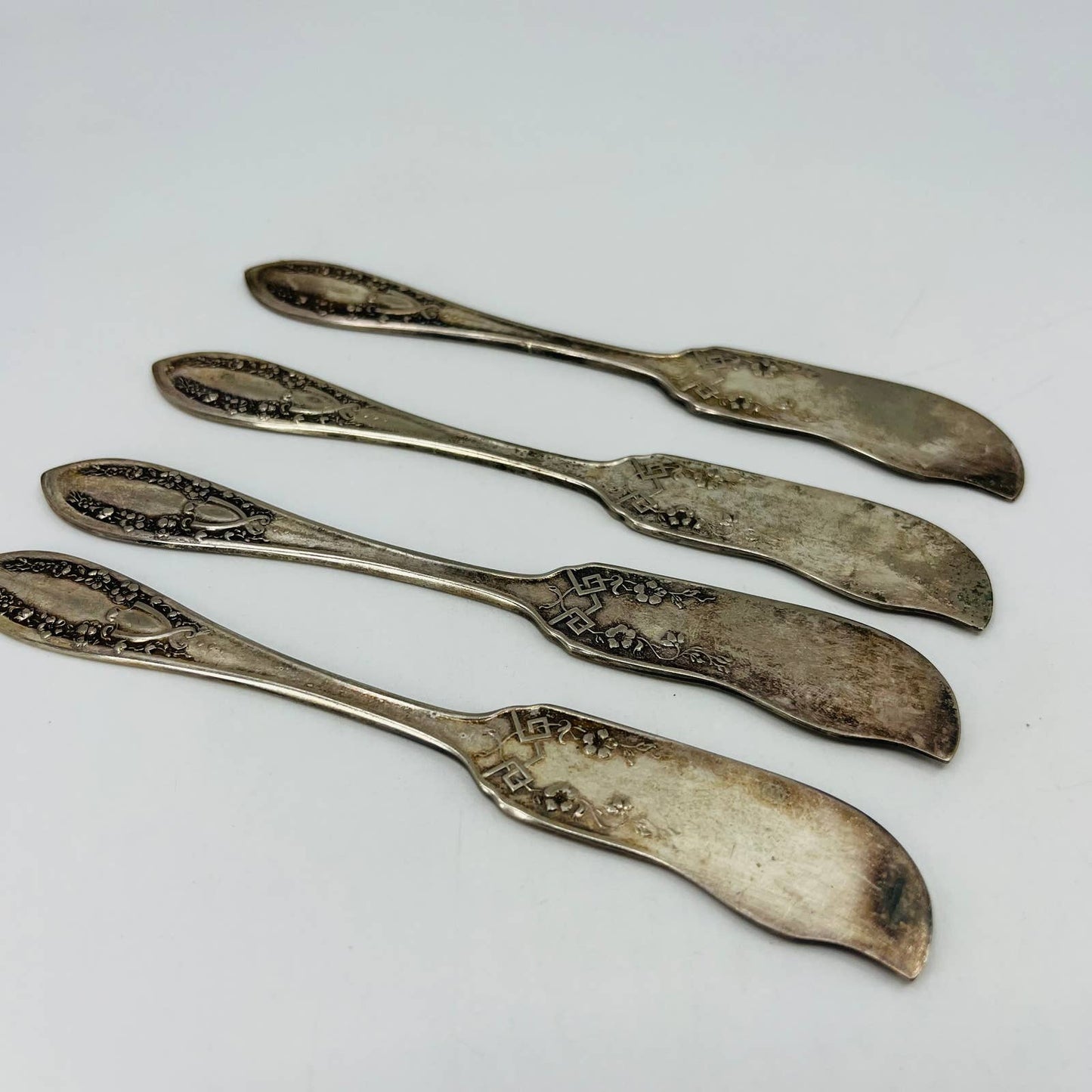 Silver Plated Butter Knife Set of 4 Stratford Silver Co AXI SB5