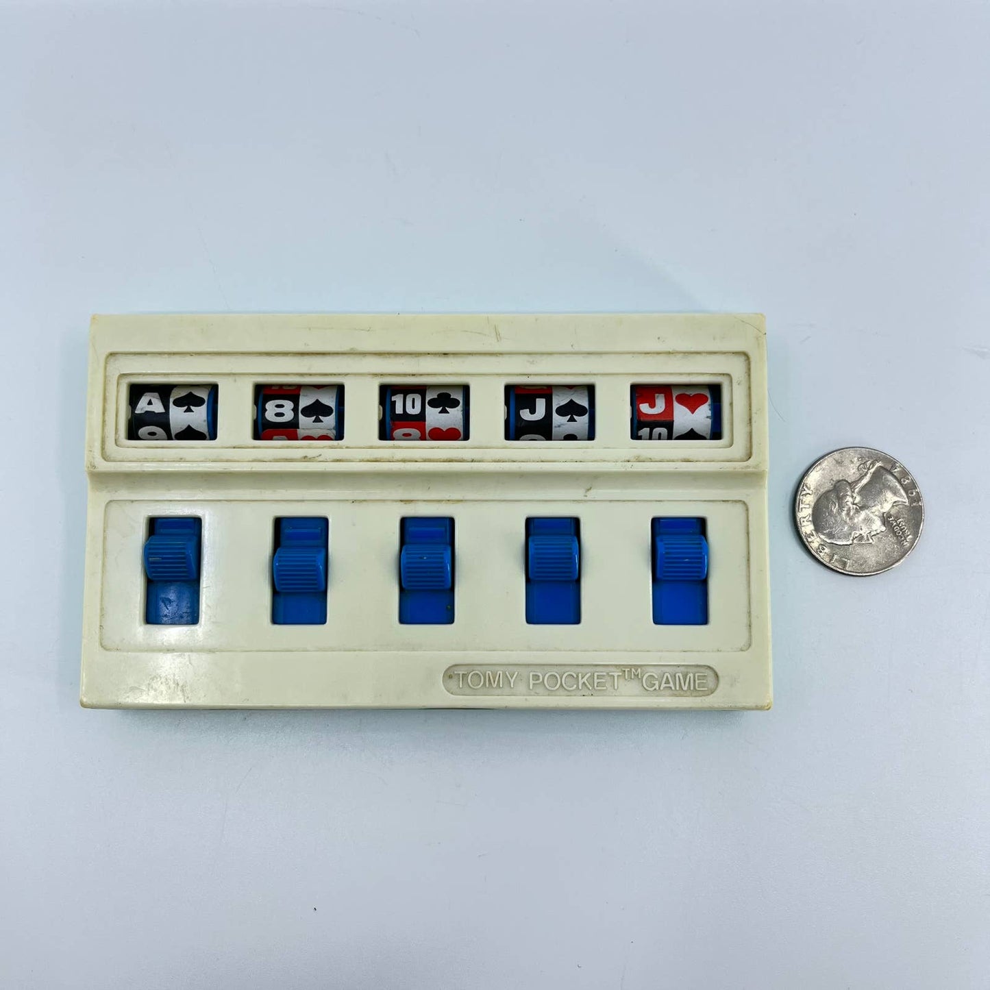 1976 Tomy Pocket Game "Pocket Poker" Travel Game TE3