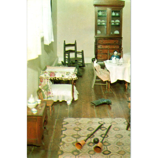 Play Room and Dolls Used By General Lee's Seven Children Original Postcard PB8