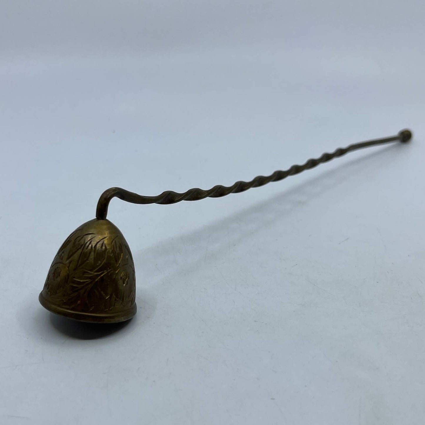 Vintage Brass Candle Snuffer Engraved Flower Dome Twisted Handle 11” TD2