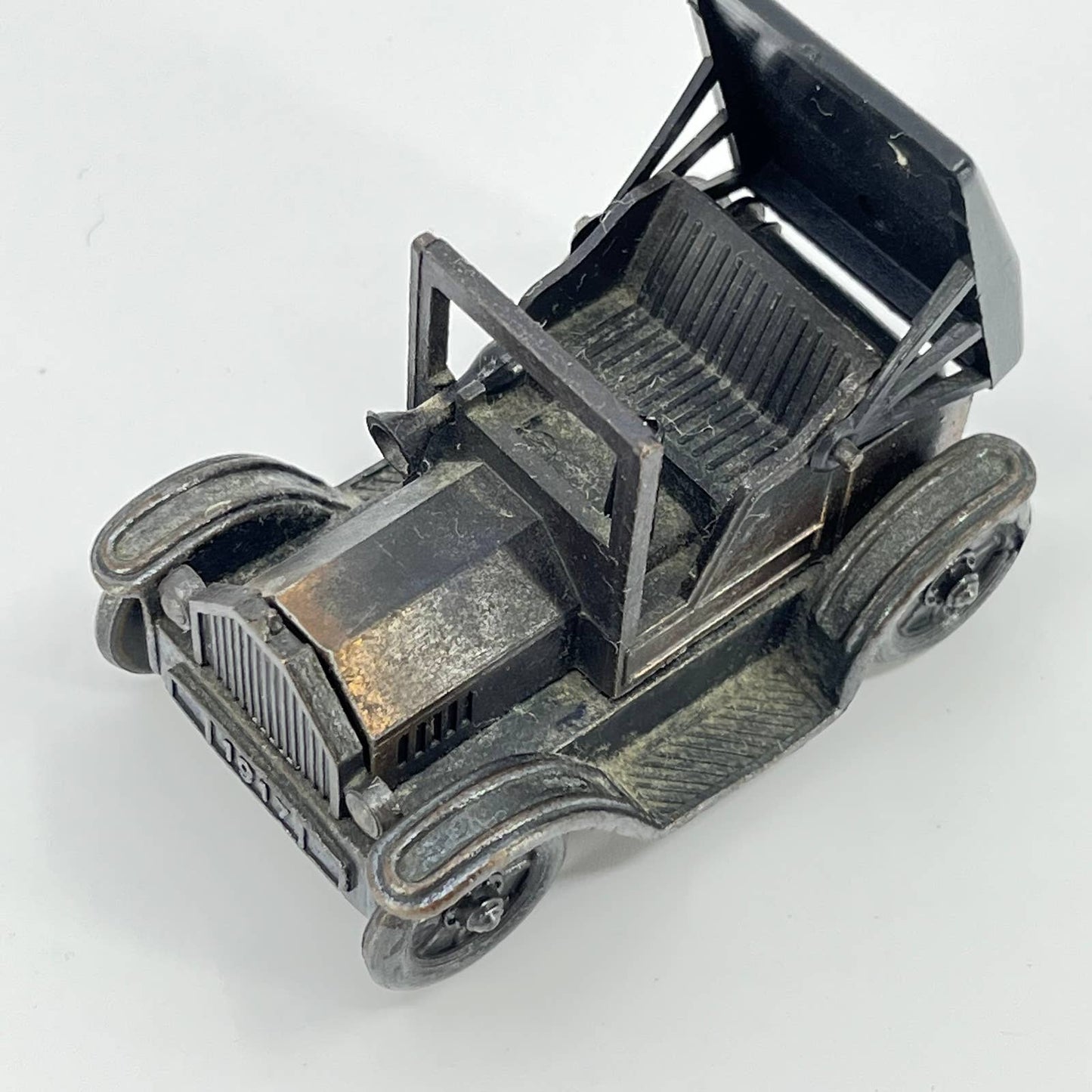 Vintage Car Design Pencil Sharpener 1917 Ford Model T SD1