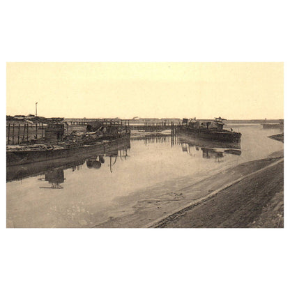 Zeebrugge-Museum Les Blockships Dans Le Canal 1918 - Original Postcard TJ8-5