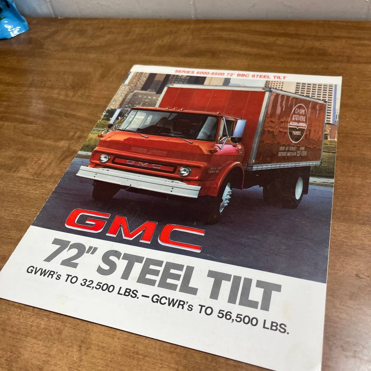 1977 GMC Series 6000-6500 72” BBC Steel Tilt Brochure Full Color Pics A2