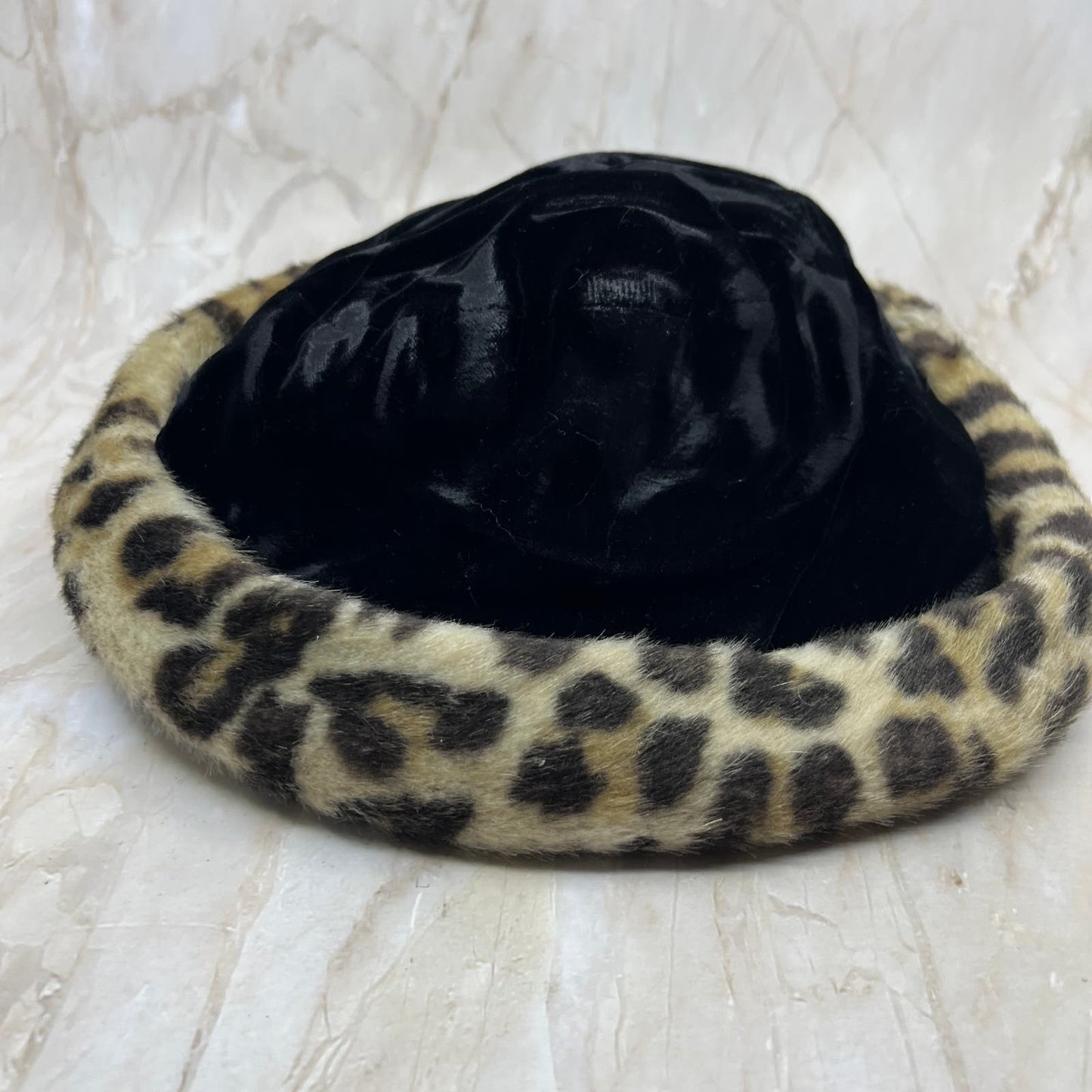 Vintage Black Velvet & Leopard Print Ladies Hat HB1