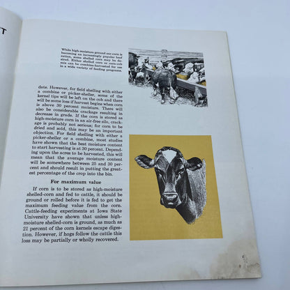 1962 John Deere Combining Corn-Cob Mix Booklet Moline Illinois TH7