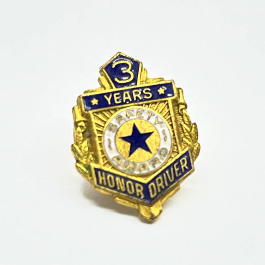 Vintage 3 Years Honor Driver Safety Award Pin Pinback Button SD8