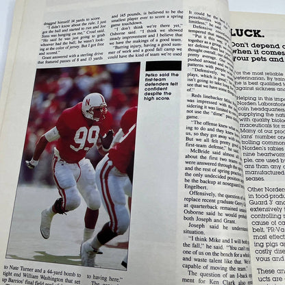 1990 Nebraska Huskers Illustrated College Football Yearbook Magazine TH3