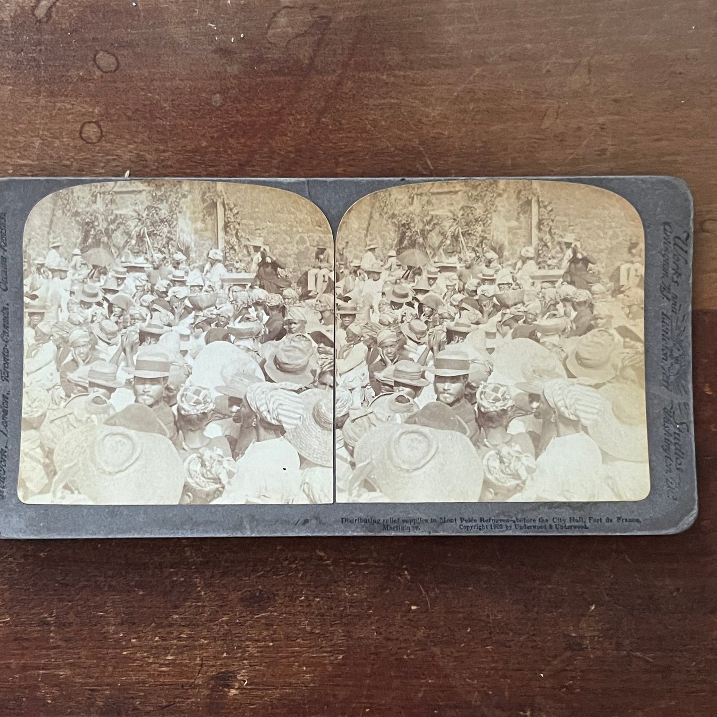 Mont Pelee Refugees Fort Du France Martinique France 1902 Stereoview Card TJ9-V2