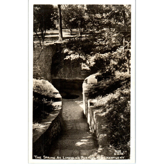 The Spring at Lincoln's Birthplace Kentucky RPPC Original Postcard P3-3