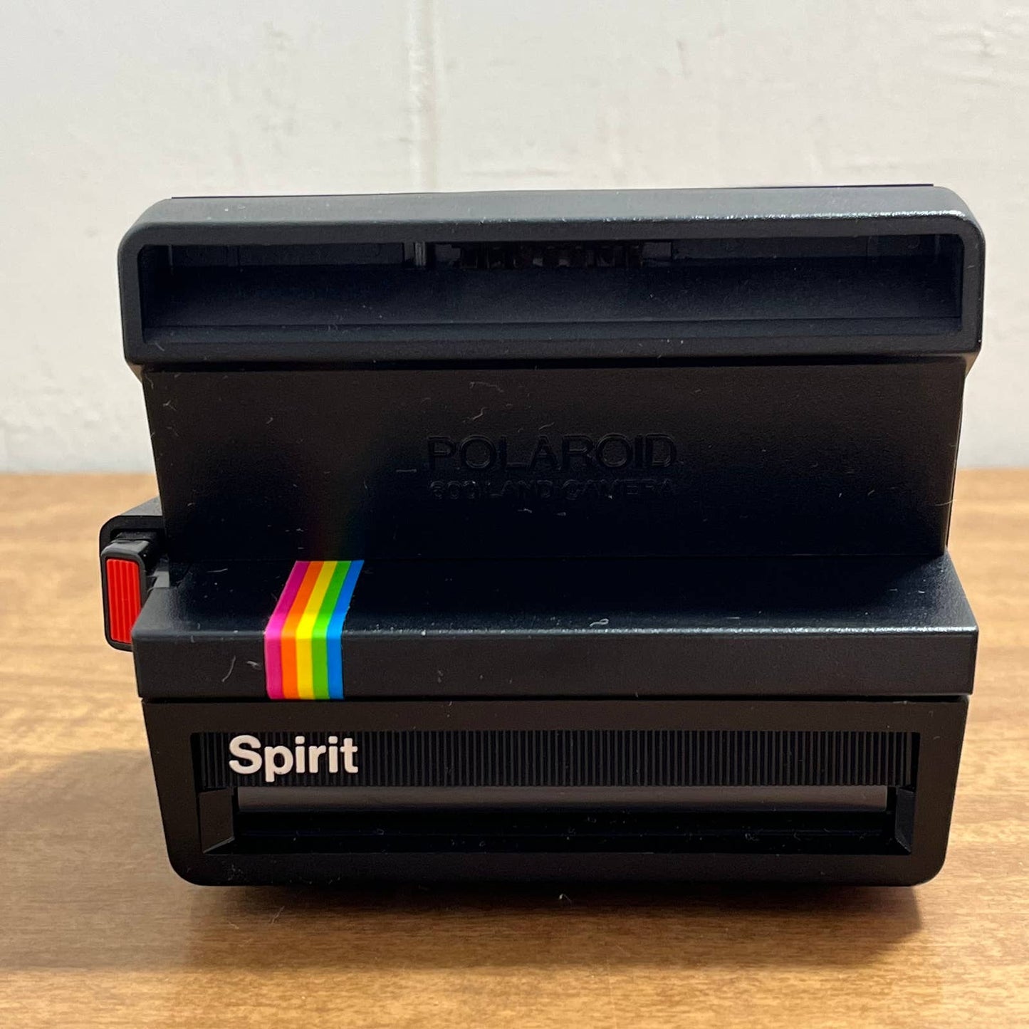 Vintage Polaroid Spirit 600 Land Camera with Strap Made in USA Rainbow TG9