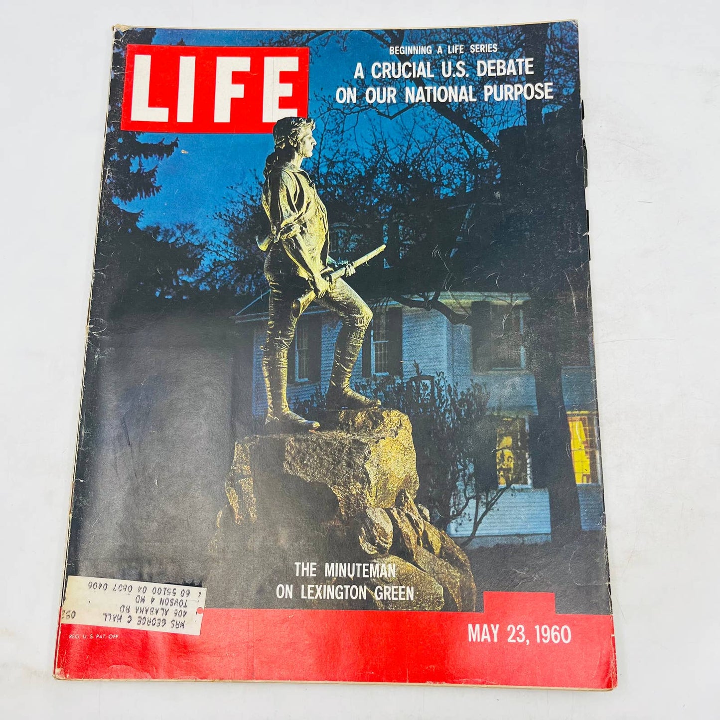 LIFE Magazine May 23 1960 - The Minuteman on Lexington Green TA8