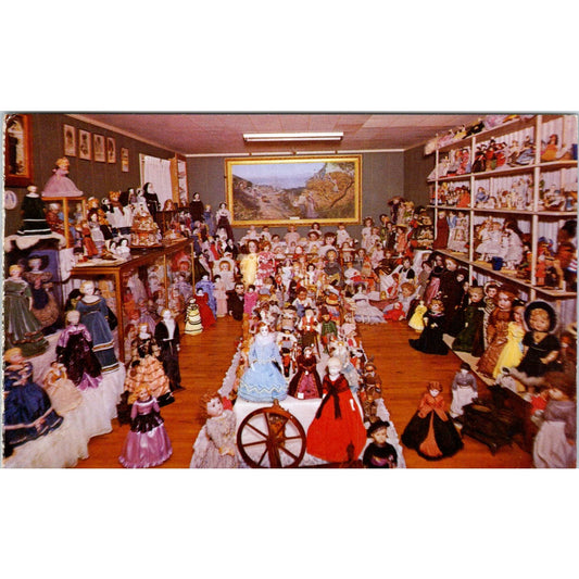 Mary Trimble Doll Collection Memorial Museum Branson MO Original Postcard PB10