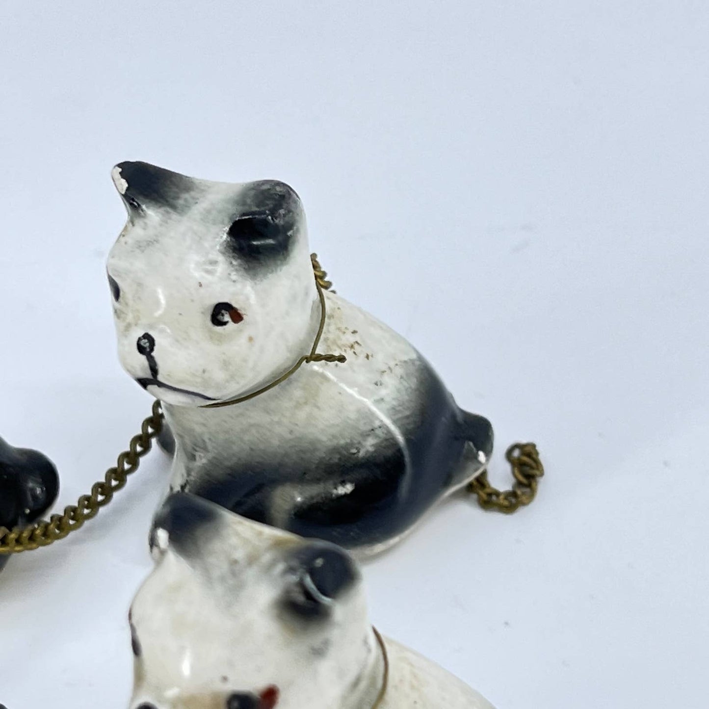 Vintage Set of 4 Porcelain Ceramic Painted French Bulldogs on Chain 1” SC8