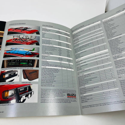 1988 Isuzu Trooper II Car Brochure Catalog BA1