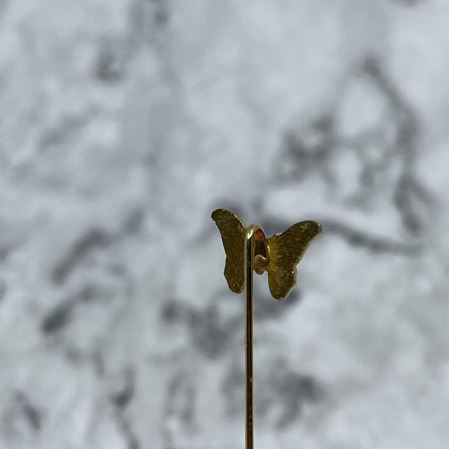 Vintage Gold Tone Butterfly Stick Pin SE6