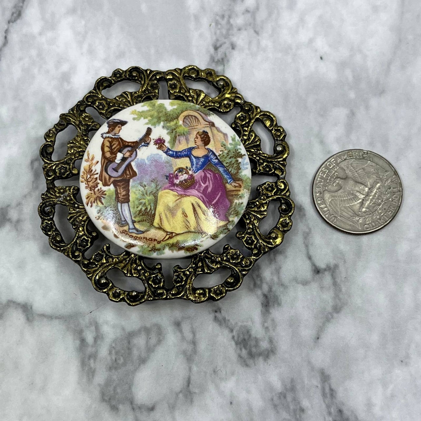 Vintage Fragonard Bard Serenade Filigree Frame Cameo Medallion 2.5” SF1
