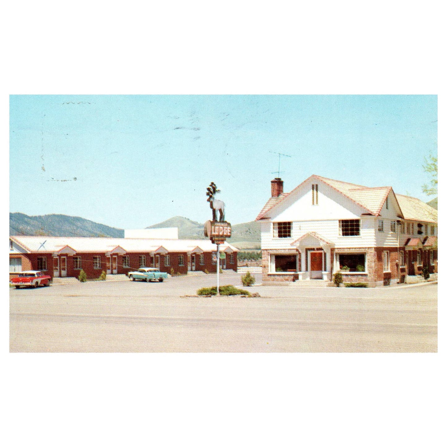 Vintage Postcard - Caribou Lodge Soda Springs Idaho AD9