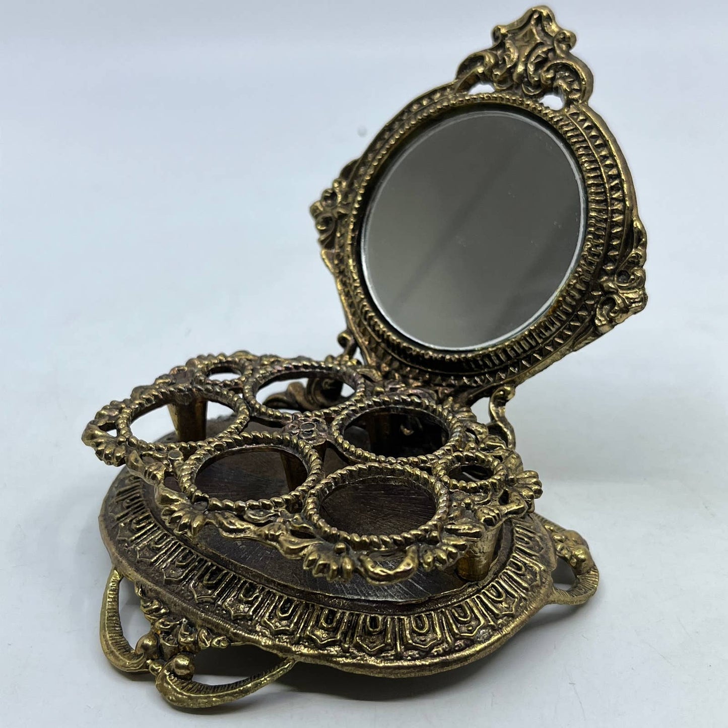 Vintage Celeste Lipstick Holder Gold Tone Filagree Ornate Vanity 5 Tubes TI4