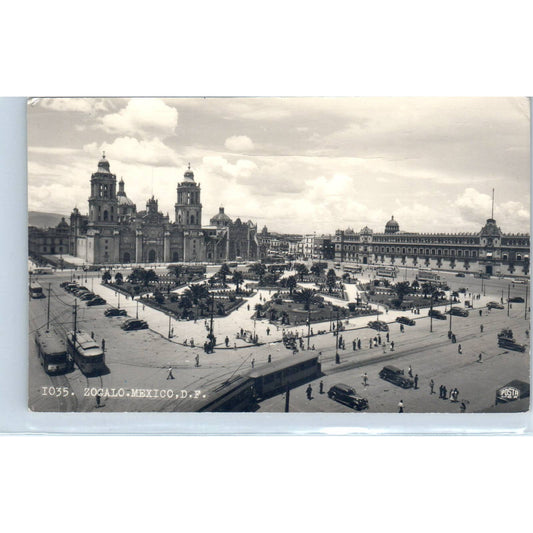 Zocalo Mexico, D.F. c1940 - Original RPPC Postcard TJ7-MP