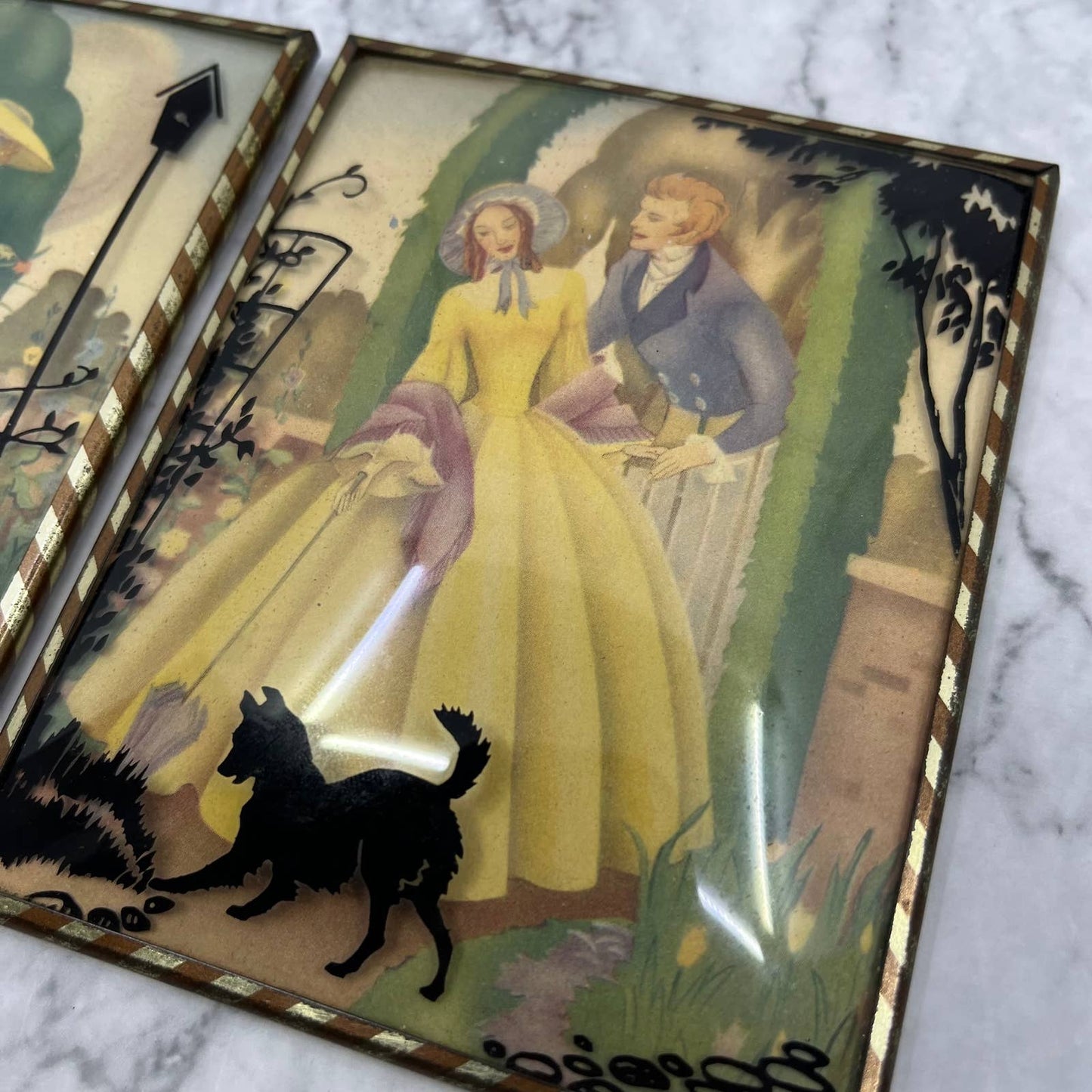 Vtg Pair of Reverse Painted Silhouettes Convex Glass Dog Romantic Couple 4x5 TE3