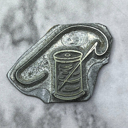 Vintage Printing Letterpress Printers Block Plate Needle and Thread SE836