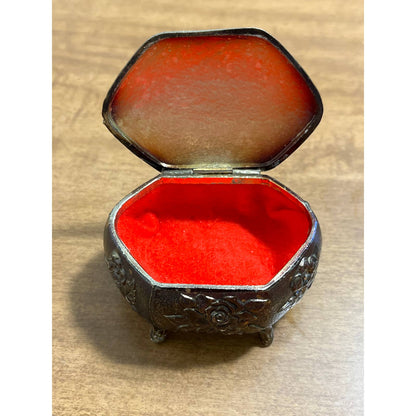 Vtg Art Nouveau Saccharine Victorian Trinket Box White Enamel Brass Japan 3” TG8