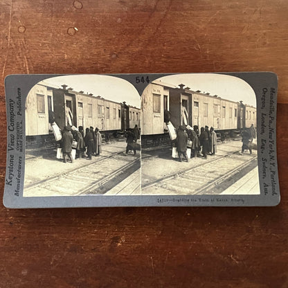 Boarding the Train at Kansk Siberia Antique Stereoview Card TJ9-V2