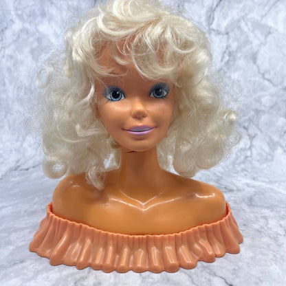 1988 Arco Mattel Barbie Head Styling Head Make Me Pretty Blonde Curly TI8