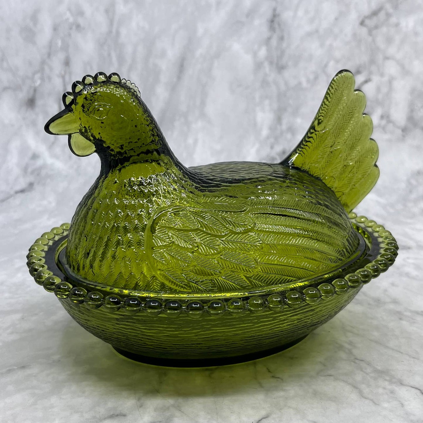 Vintage Nesting Hen Green Avocado Indiana Glass Hen on Nest Candy Dish ~7x5" TF6