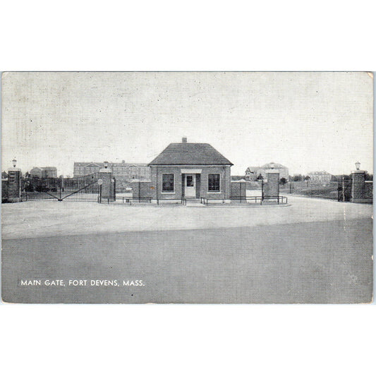 Main Gate Fort Devens MA 1936 Original Postcard TJ9-P2