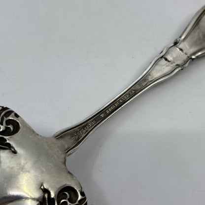 1910 WM Rogers AA Cake Pie Server Orange Blossom Pattern 8.5” SE1