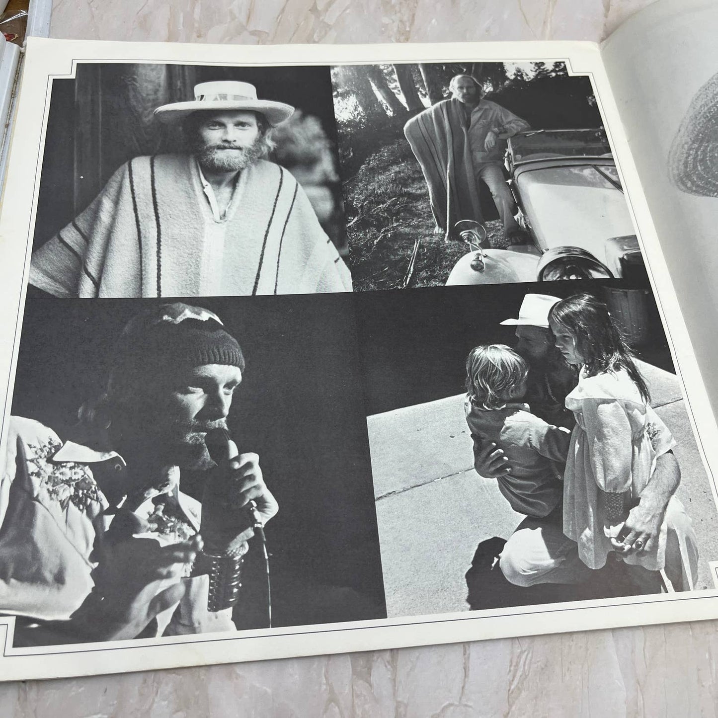 The Beach Boys Vintage 1975 Tour Program Book 12x12” FL3