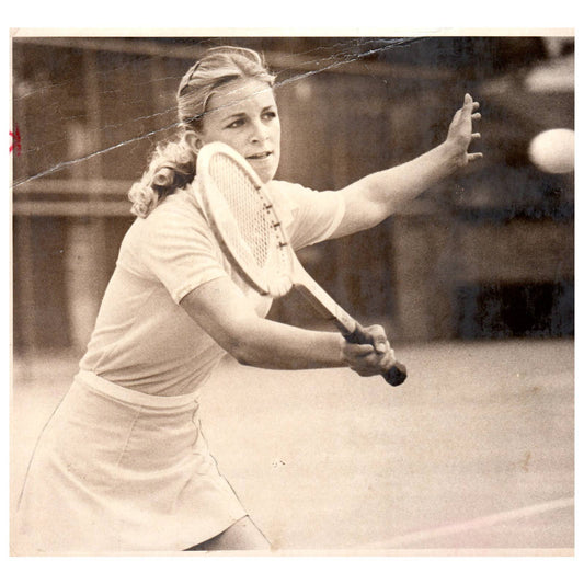 1981 Original Press Photo Women's Tennis Carol Boline Fresno Jr Champs 7x7.5" AD2