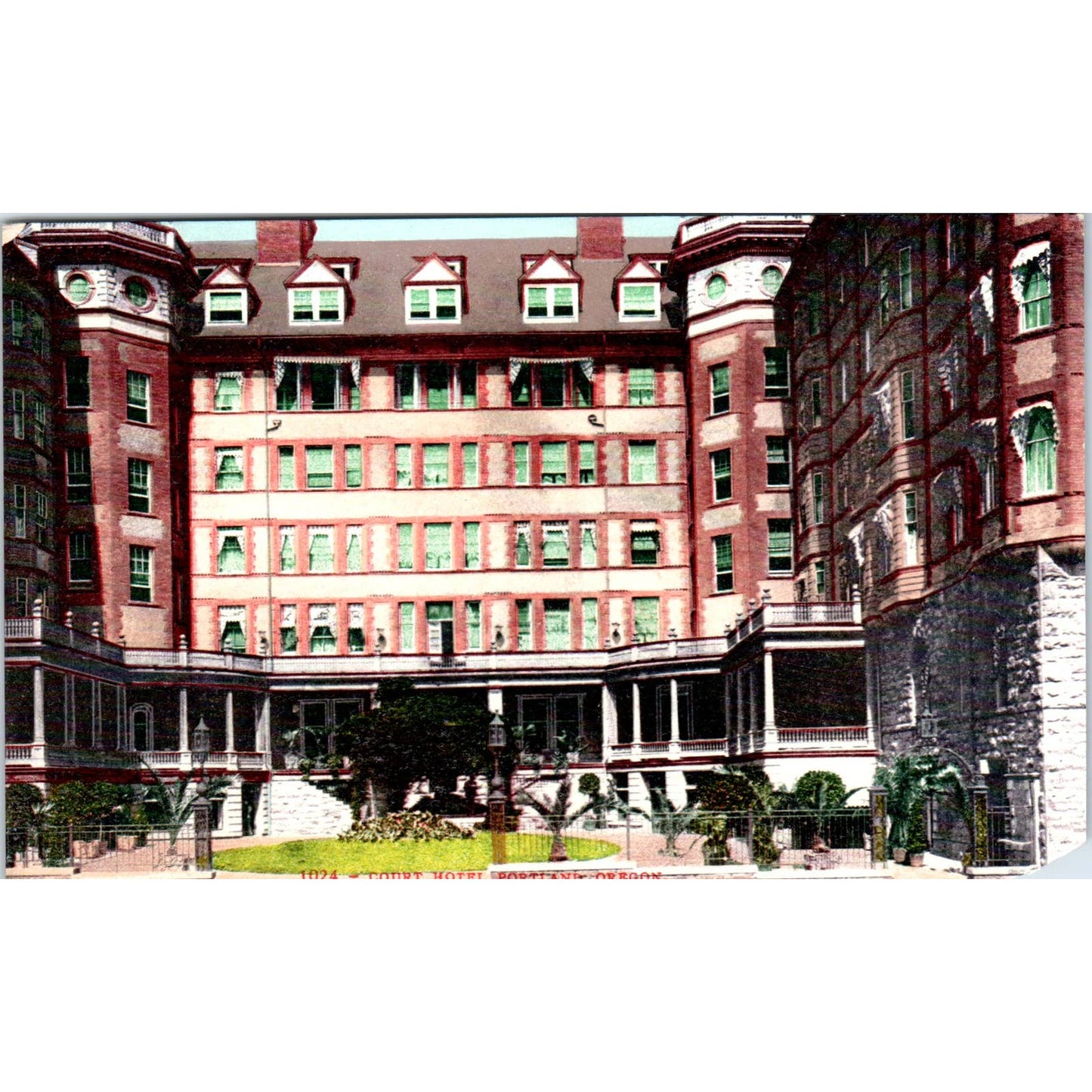 Antique Postcard Court Hotel Portland Oregon TD8-O2