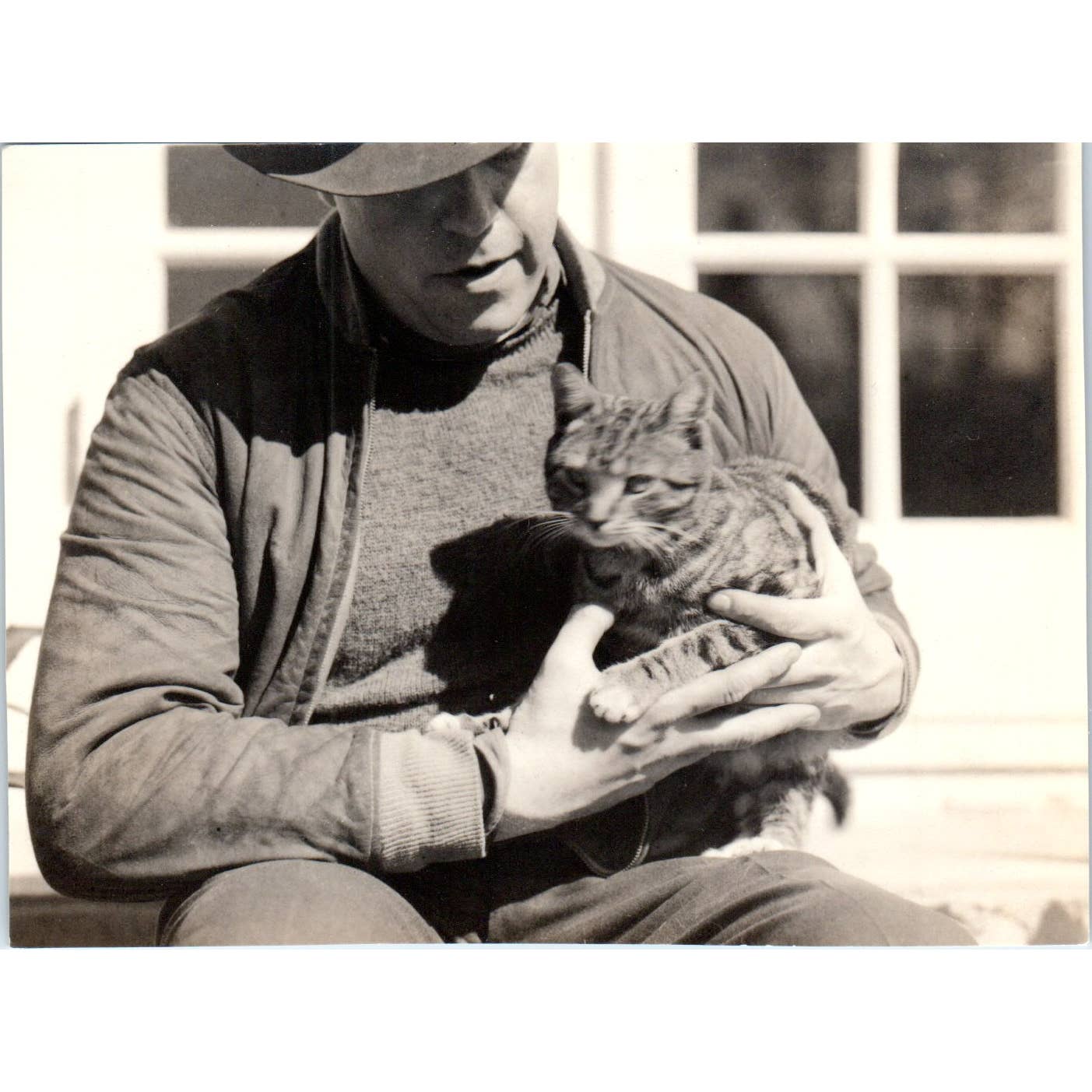 1937 Original Photo Man in Hat Holding Tabby Cat 4.5x3.5 TJ9-PG7