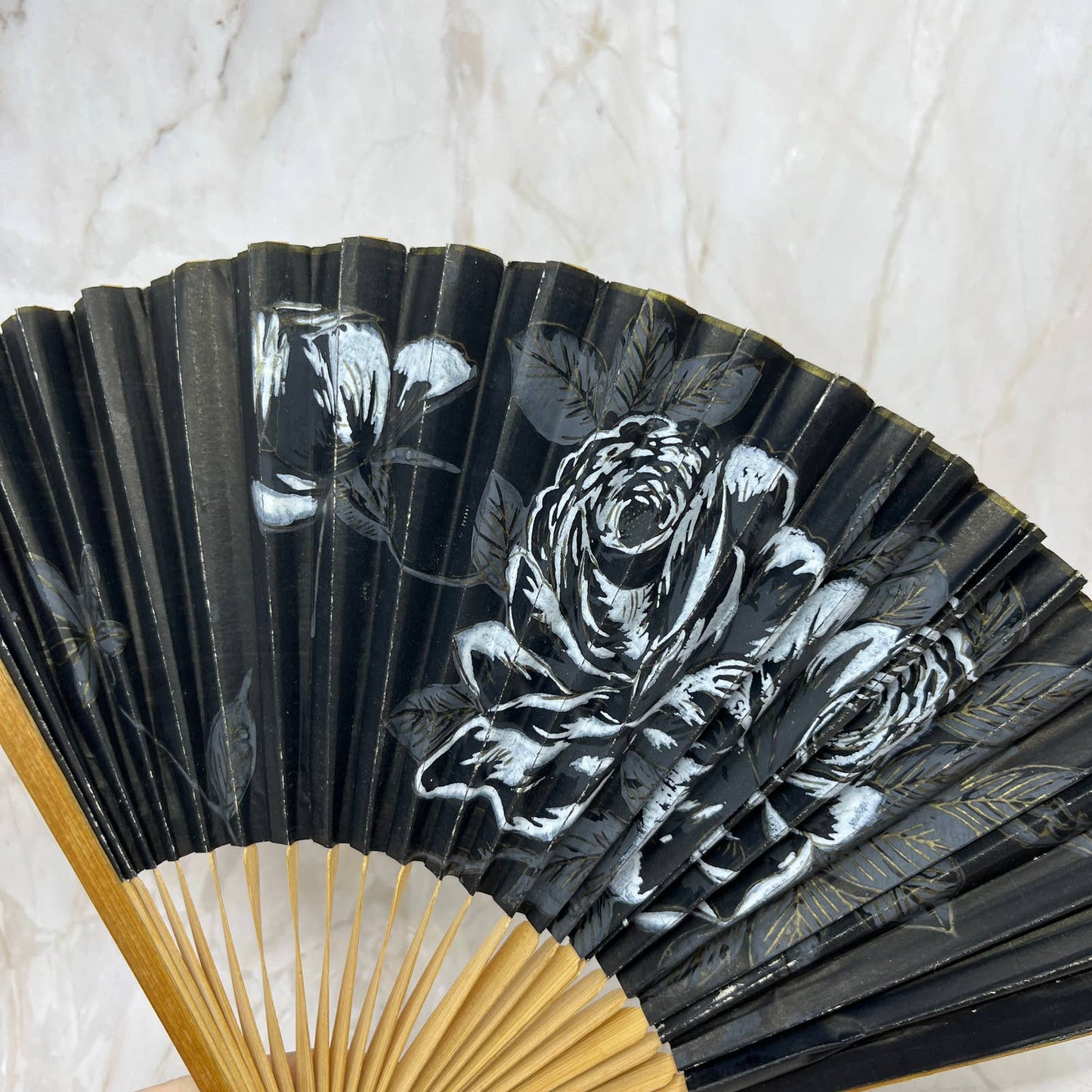 Vintage Hand Painted Asian Bamboo Fan TI7-S1