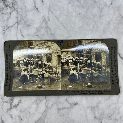 Antique Stereoview Card Spinning & Weaving Woolen Shawls Srinagar India H3-2