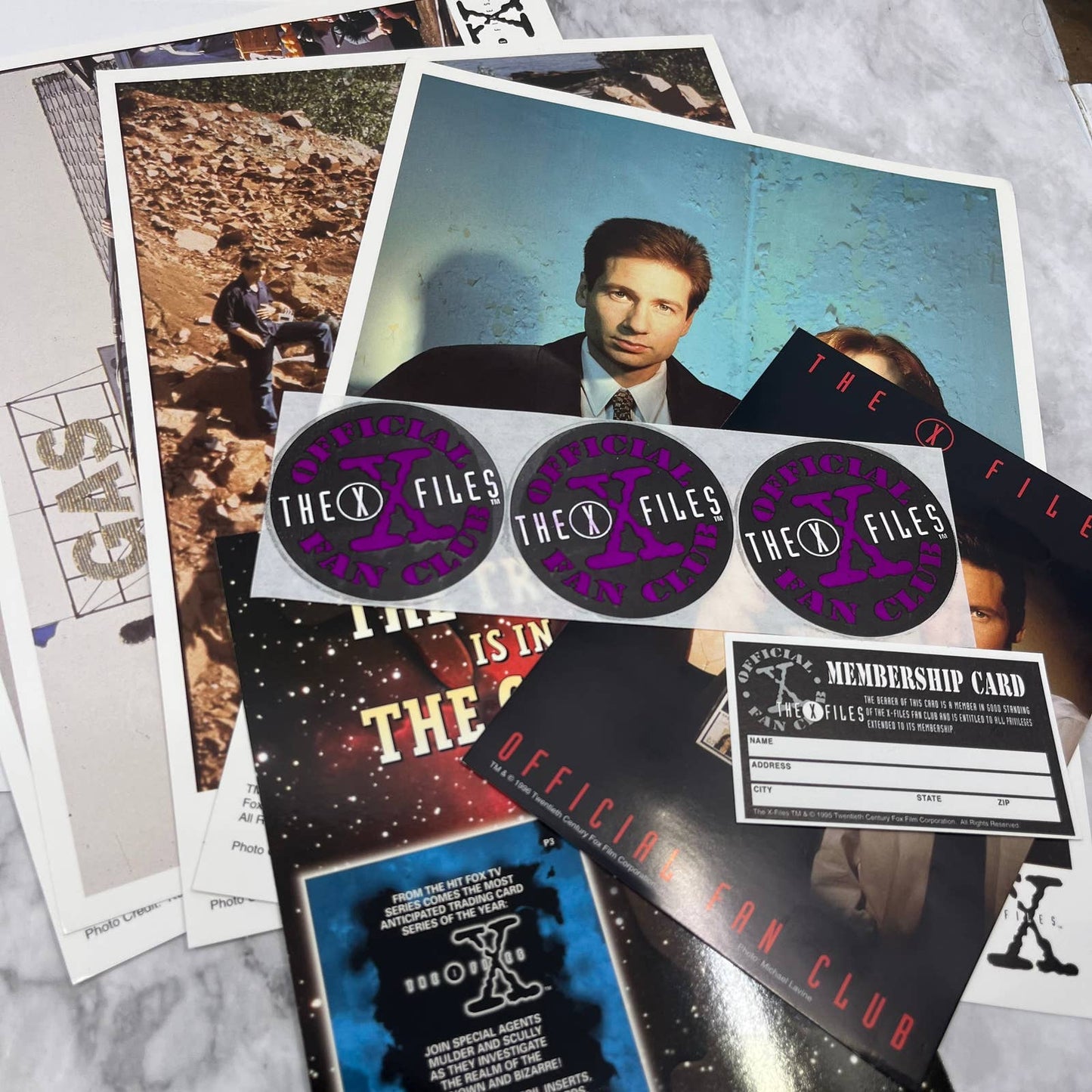 1996 X-Files Fan Club Membership Kit Exclusive Poster Photos Newsletter More TG7