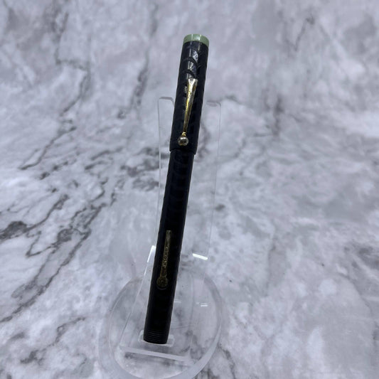 Vintage Black Textured Celluloid Fountain Pen Marked "Leader" On Pump & Nib SA2