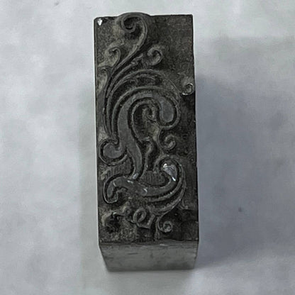 Vintage Printing Letterpress Printers Block Plate Fancy “L” Monogram TJ514