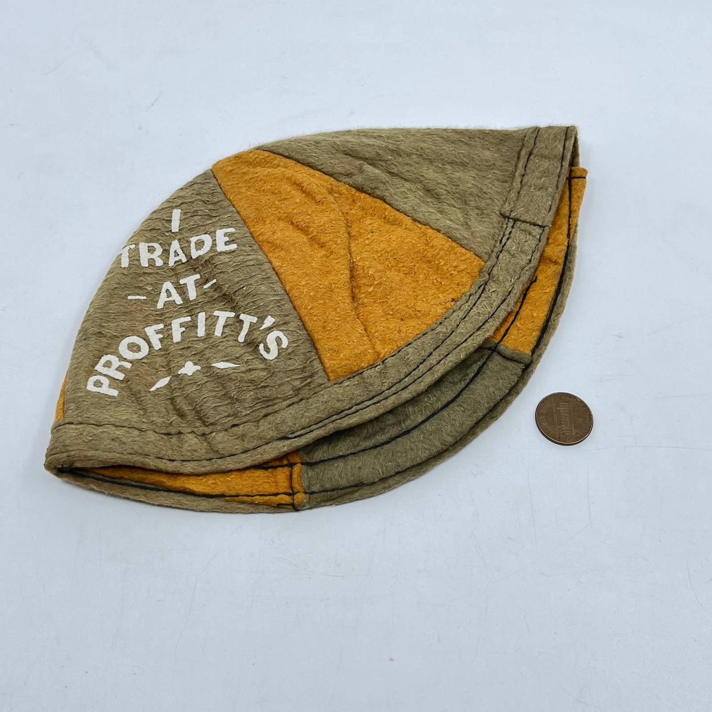 1920s Advertising Felt Beanie - I Trade at Proffitt’s SC5